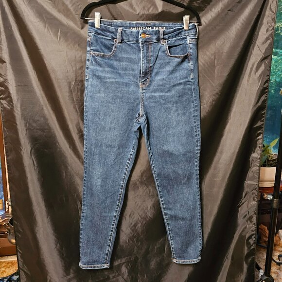 American Eagle Curvy Super Hi-Rise Jegging. Size 14 - Picture 1 of 4